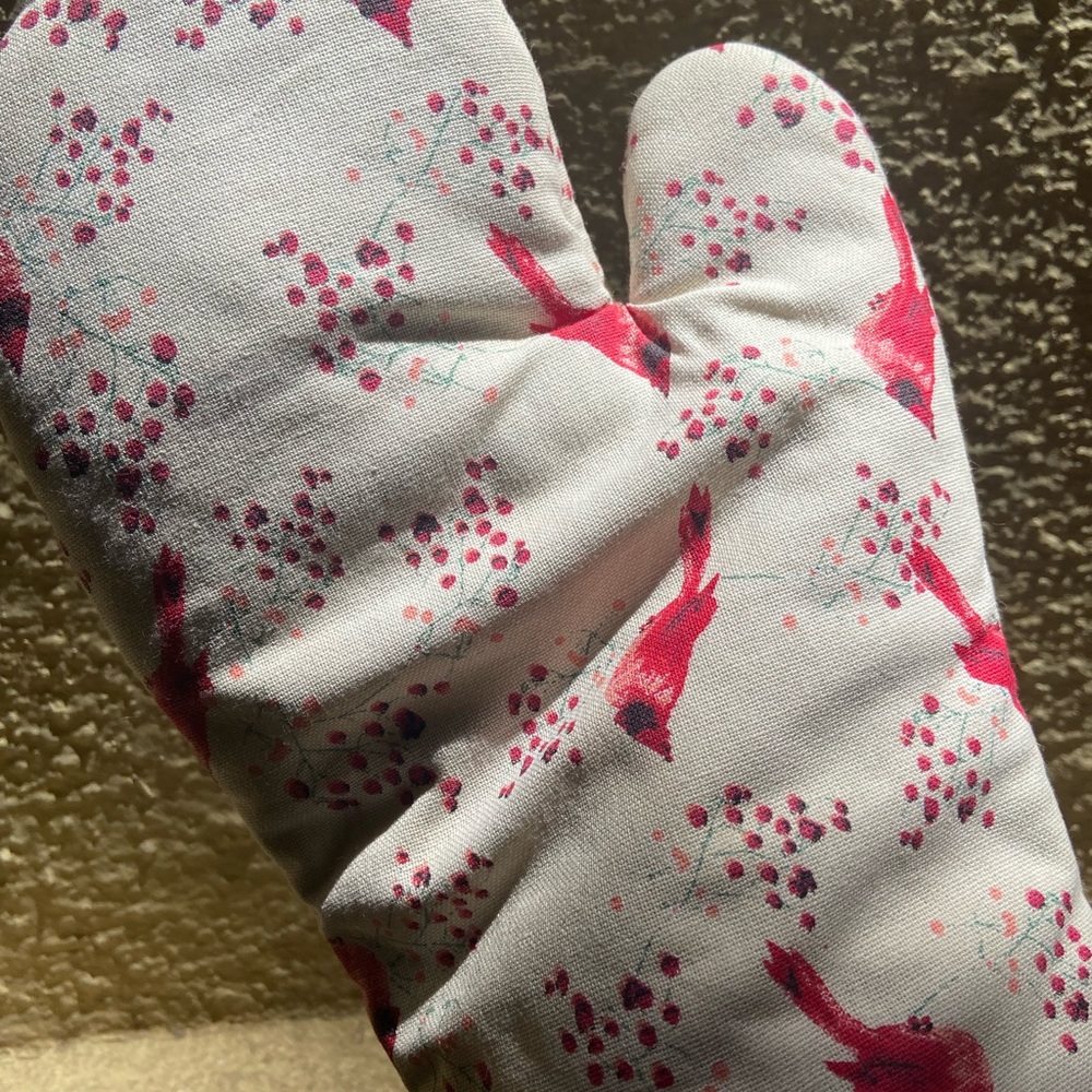 Cotton Micro Oven Hand Gloves- Pack of 2 Pcs - Picture 5 of 5